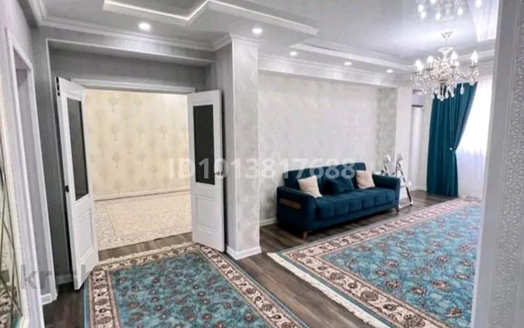 4-комнатная квартира · 115 м² · 2/6 этаж, 34-й мкр 11 — Мектептің касында за 350 000 ₸ в Актау — фото 2
