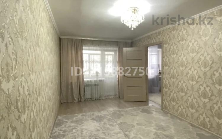2-комнатная квартира · 47 м², Майкудук, 12й микрорайон 47 за 180 000 ₸ в Караганде, Алихана Бокейханова р-н — фото 2