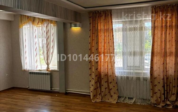 1-бөлмелі пәтер · 30.9 м² · 1/5 қабат, Карла Маркса — В районе полиции и 10 магазин, бағасы: 5.5 млн ₸ в Шахтинске — фото 2