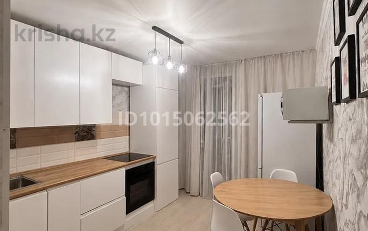 1-бөлмелі пәтер · 39 м² · 5/5 қабат, Восток-3 ш/а. 8, бағасы: 14.5 млн ₸ в Караганде, Алихана Бокейханова р-н — фото 2