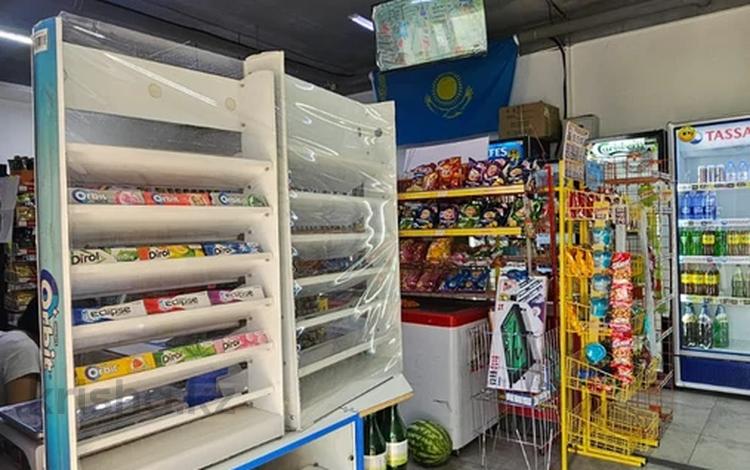 Свободное назначение, офисы, магазины и бутики, салоны красоты, медцентры и аптеки, образование · 54 м² за 450 000 ₸ в Астане, Сарайшык р-н — фото 2