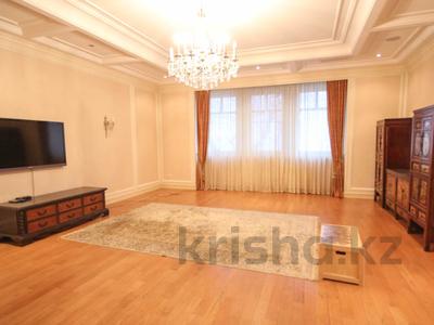 3-комнатная квартира · 130 м² · 3/4 этаж, Керей-Жәнібек хандар 276/15 за 280 млн 〒 в Алматы, Медеуский р-н