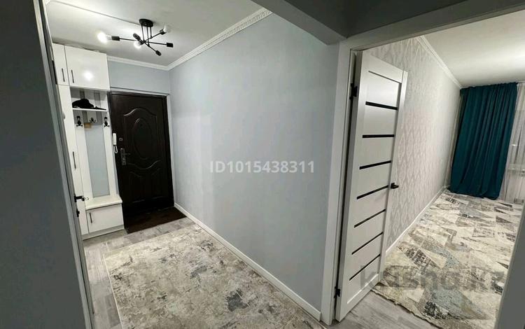 2-комнатная квартира · 60 м² · 4/5 этаж, мкр Жулдыз-2 25 за 250 000 ₸ в Алматы, Турксибский р-н — фото 2