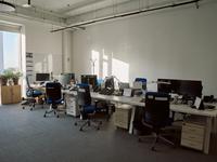 Кеңселер · 697 м², бағасы: ~ 15.3 млн 〒 в Алматы, Медеуский р-н