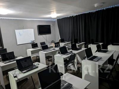 Білім орталықтары · 40 м², бағасы: 100 000 ₸ в Караганде, Казыбек би р-н