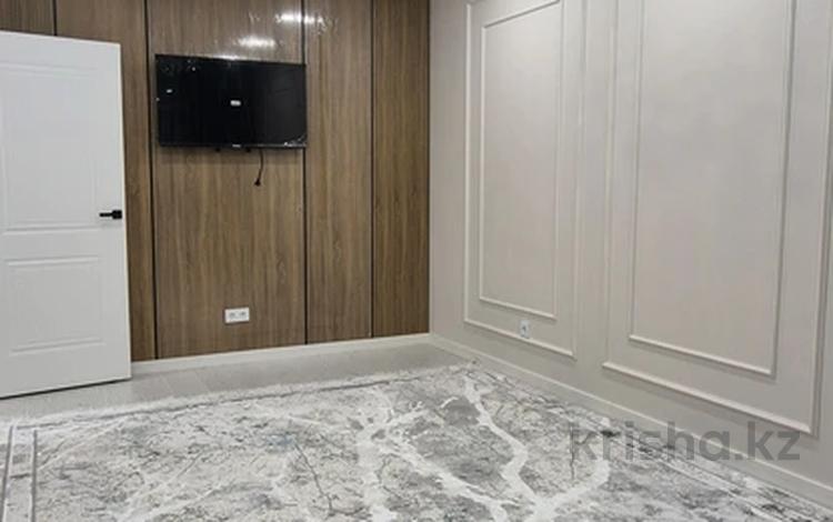 2-комнатная квартира · 50 м² · 5/9 этаж, Райымбека 241 за 350 000 ₸ в Алматы, Жетысуский р-н — фото 2
