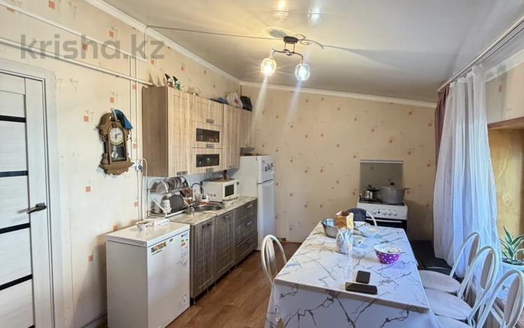 Жеке үй · 3 бөлме · 80 м² · 6 жүзд., Чагана набережная 1, бағасы: 13.5 млн ₸ в Уральске — фото 2