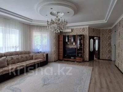 Жеке үй · 6 бөлме · 212 м² · 10 жүзд., Жерұйық ш/а., ул. Сарсена Орекешева, бағасы: 600 000 ₸ в Атырау, мкр Жеруйык