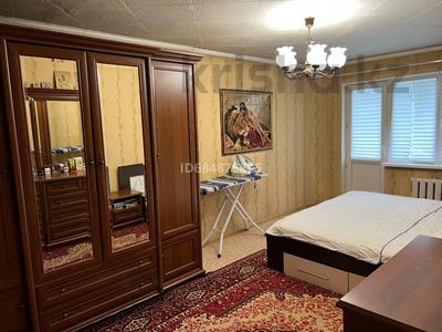 3-комнатная квартира, 62.7 м², 4/5 этаж, 2 квартал 32 за 15.2 млн 〒 в Караганде, Алихана Бокейханова р-н