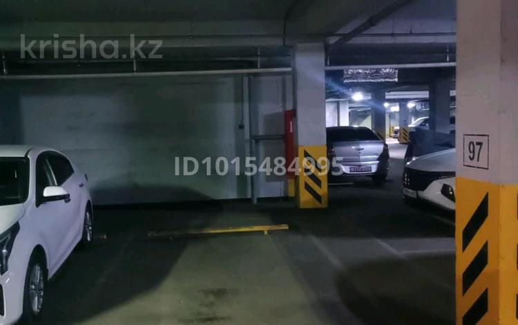 Паркинг · 20 м² · Толе би 298/1, бағасы: 25 000 ₸ в Алматы, Ауэзовский р-н — фото 3