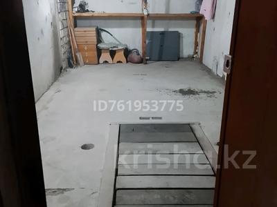 Гараж · 18 м² · мкр Аксай-4 — Сайна, Жубанова за 50 000 ₸ в Алматы, Ауэзовский р-н