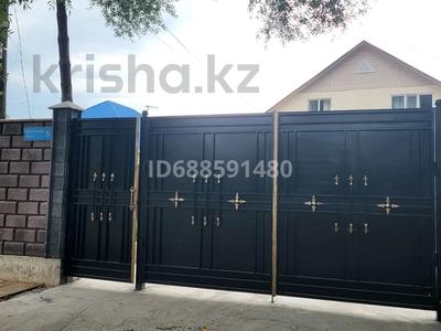 Жеке үй · 6 бөлме · 140 м² · 6 сот., Ул. Школьная 8а — Мечети, бағасы: 35.9 млн 〒 в Комсомоле