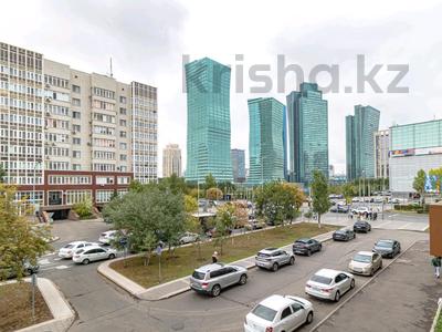 2-комнатная квартира · 90 м² · 2/9 этаж, Сауран 2 — Сауран -достык за 18 000 ₸ в Астане, Есильский р-н