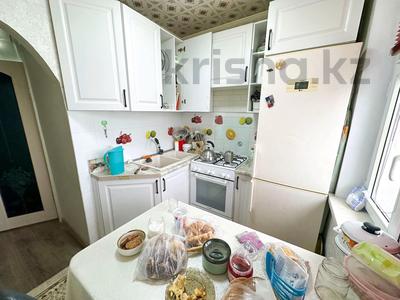 3-комнатная квартира · 63 м² · 4/4 этаж, 2 микр за 19 млн 〒 в Талдыкоргане, мкр Жетысу