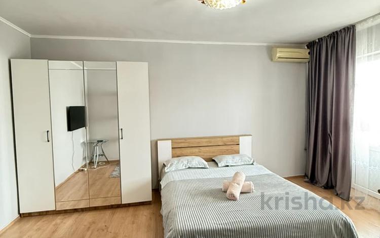1-комнатная квартира · 46 м² · 6/9 этаж, мкр Атырау, Сары Арка 39 — Байзар за 14 000 ₸ — фото 2