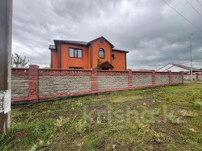 Отдельный дом · 5 комнат · 217.2 м² · 10 сот., Дина Нурпеисова 10 за 120 млн ₸ в 