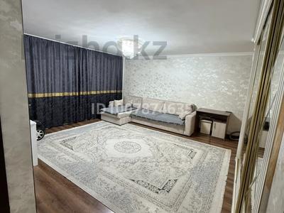 3-комнатная квартира · 86.6 м² · 5/9 этаж, Көкжал барака 13/1 — Альфараби есенберлина сатпаева за 35.5 млн 〒 в Усть-Каменогорске