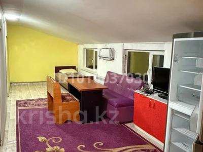 Үйдің бір бөлігі · 3 бөлме · 80 м², Сатпаева 4/3 — Супермаркет халык, бағасы: 150 000 〒 в Шу