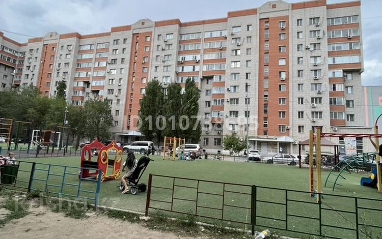 2-комнатная квартира · 65 м² · 10/10 этаж, мкр 12, 12 ш/а. 45 — Әл Фараби көшесі за 19 млн ₸ в Актобе — фото 2
