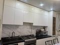 2-бөлмелі пәтер · 60 м² · 4/5 қабат, Арай-2 ш/а. 2 — Президентская школа, бағасы: 21 млн ₸ в Таразе, мкр Арай-2 — фото 5