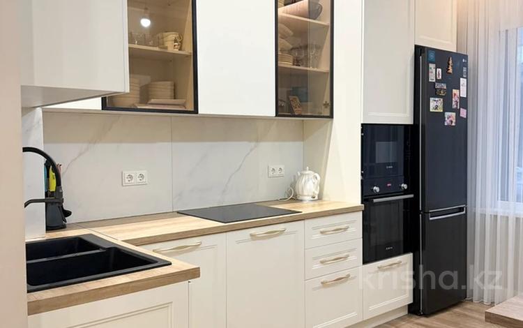 2-бөлмелі пәтер · 65 м² · 1/9 қабат, ул. Мангилик Ел 35а, бағасы: 450 000 ₸ в Астане, Есильский р-н — фото 2
