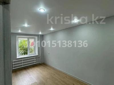 3-комнатная квартира · 70 м² · 1/5 этаж, мкр Кунаева 24 — 44 школ садик за 30 млн ₸ в Уральске