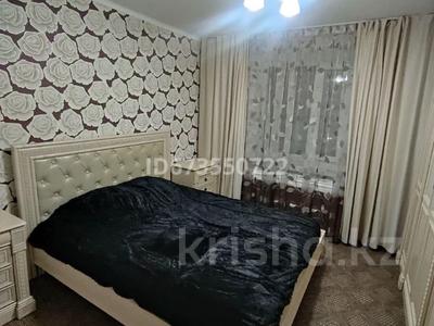 2-комнатная квартира · 50 м², Кабанбай-батыра 46 — ТД Аркада,ТД Казына за 15 000 ₸ в Семее