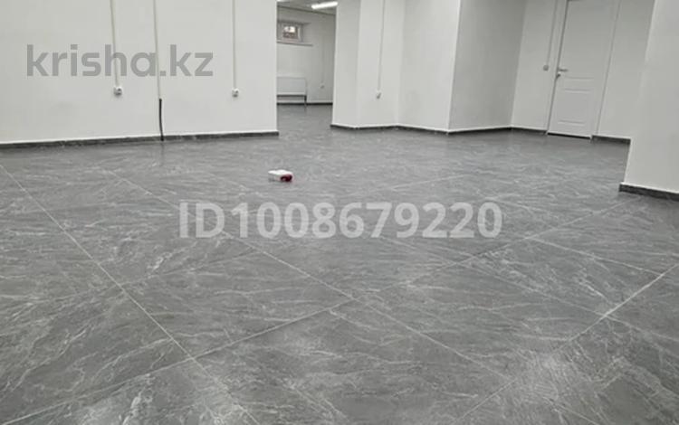 Свободное назначение, офисы, магазины и бутики, склады, общепит, салоны красоты, медцентры и аптеки, образование, развлечения · 120 м² за 70 млн 〒 в Астане, Есильский р-н — фото 2