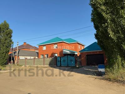 Отдельный дом · 7 комнат · 233.5 м² · 10 сот., Жібек жолы 421 за 80 млн 〒 в Актобе, жилой массив Заречный-3