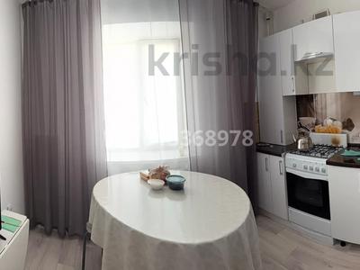 2-бөлмелі пәтер · 67 м² · 2/5 қабат, Юбилейный 15, бағасы: 250 000 ₸ в Костанае
