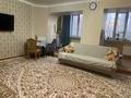 4-комнатная квартира, 123.4 м², 1/5 этаж помесячно, Мухита за 200 000 〒 в Уральске