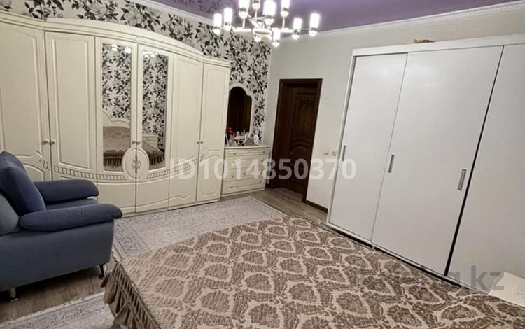 Жеке үй · 4 бөлме · 230 м² · 8 жүзд., Ынтымақ ш/а, бағасы: 75 млн ₸ в Шымкенте, Абайский р-н — фото 2