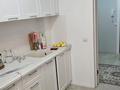 2-комнатная квартира · 70 м² · 7/9 этаж, мкр 5 7 за 210 000 ₸ в Актобе — фото 7