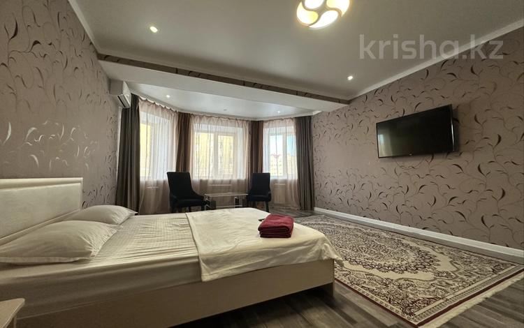 1-бөлмелі пәтер · 50 м² · 1/5 қабат, мкр. Алтын орда 9/5, бағасы: 15 000 ₸ в Актобе — фото 2