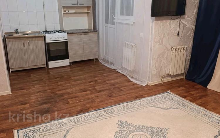1-бөлмелі пәтер · 33 м² · 8/9 қабат, Нұрсәт ш/а 56, бағасы: 12.7 млн ₸ в Шымкенте, Каратауский р-н — фото 2