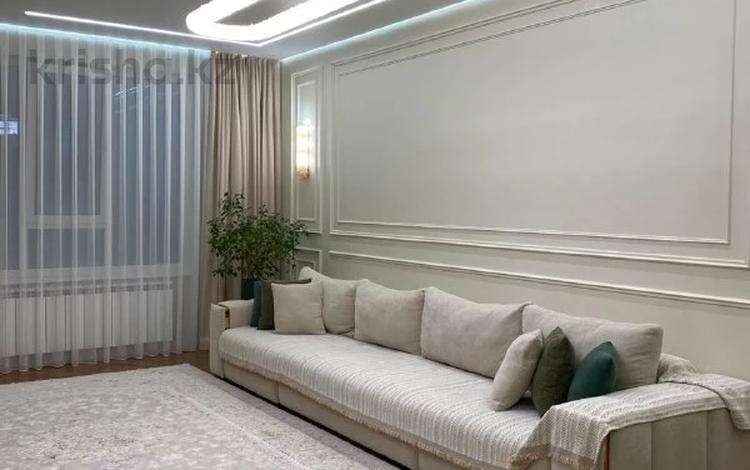 4-комнатная квартира · 151 м² · 13/18 этаж, Жарокова 218 за 195 млн ₸ в Алматы, Бостандыкский р-н — фото 12
