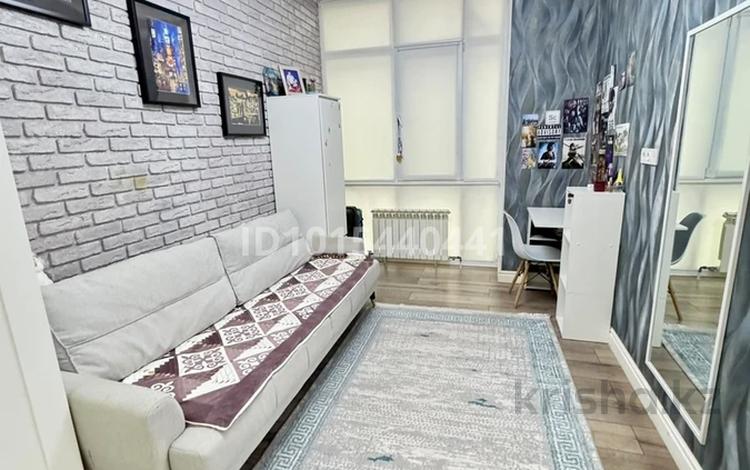 3-бөлмелі пәтер · 83 м² · 4/8 қабат, Кайым Мухамедханов 21, бағасы: 52.5 млн ₸ в Астане, Нура р-н — фото 2