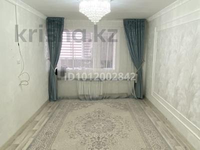 2-бөлмелі пәтер · 56 м² · 4/5 қабат, Самал 14, бағасы: 10 млн ₸ в Жанаозен