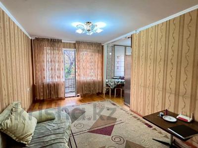 3-бөлмелі пәтер · 59 м² · 3/5 қабат, №5 ш/а., Куанышбаева — Утеген батыр, бағасы: 33.5 млн ₸ в Алматы, Ауэзовский р-н
