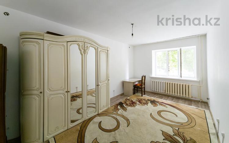 3-комнатная квартира · 89.8 м² · 1/9 этаж, Сауран 9б за 35 млн 〒 в Астане, Есильский р-н — фото 21