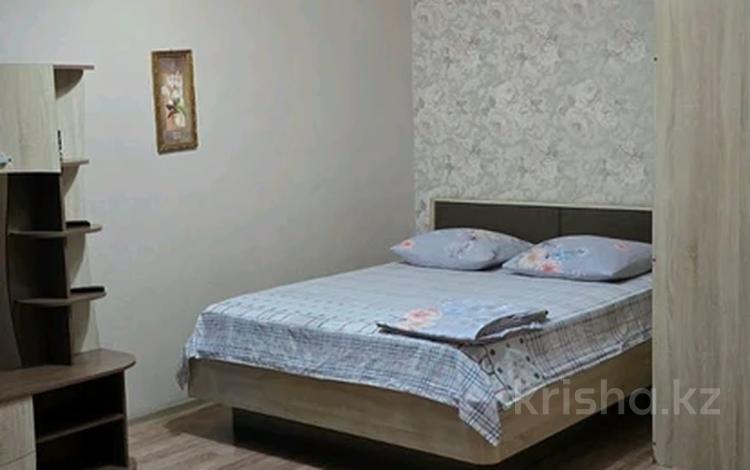 1-комнатная квартира · 32 м², Крылова 80 за 11 000 ₸ в Усть-Каменогорске — фото 7