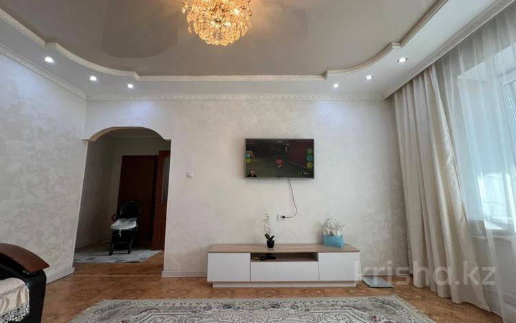 2-бөлмелі пәтер · 51.2 м² · 3/5 қабат, Гагарина 218 — 35 квартал, бағасы: 19.5 млн ₸ в Семее — фото 2
