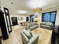 4-бөлмелі пәтер · 210 м² · 1/5 қабат, Омарова 27, бағасы: 1.2 млн ₸ в Алматы, Медеуский р-н