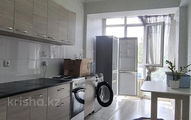 2-комнатная квартира · 70 м² · 3/9 этаж, мкр Айнабулак-2 84 — ТЦ Белес за 280 000 ₸ в Алматы, Жетысуский р-н — фото 15