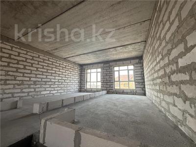 5-комнатная квартира · 253 м² · 2 этаж, мкр Юго-Восток, ул. Толеубаева за 56 млн ₸ в Караганде, Казыбек би р-н