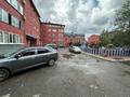 4-комнатная квартира · 109 м² · 2/5 этаж, Сатпаева 29/1 за 56 млн ₸ в Усть-Каменогорске — фото 61