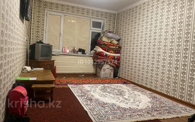 1-бөлмелі пәтер · 35 м² · 1/5 қабат, Рыскулова 55, бағасы: 7 млн ₸ в Кентау — фото 2