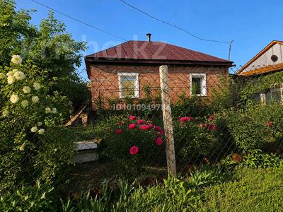 Отдельный дом · 3 комнаты · 43 м² · 8 сот., Шолохова 38 за 8 млн ₸ в Алтае