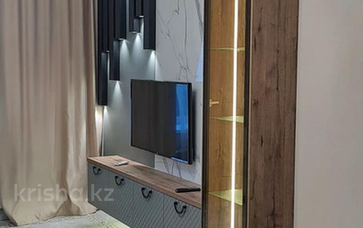 2-комнатная квартира · 42 м² · 6/12 этаж, Туран 34а за 300 000 ₸ в Астане, Нура р-н — фото 13