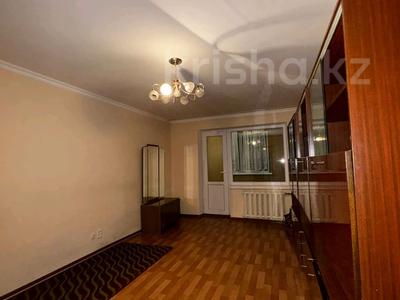 2-комнатная квартира, 52 м², 3/5 этаж помесячно, Туркестанская за 130 000 〒 в Шымкенте